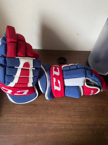 CCM HG96XP Gloves