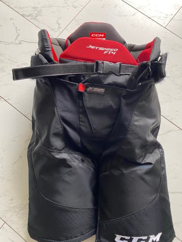Senior Medium CCM  Jetspeed FT4 Hockey Pants