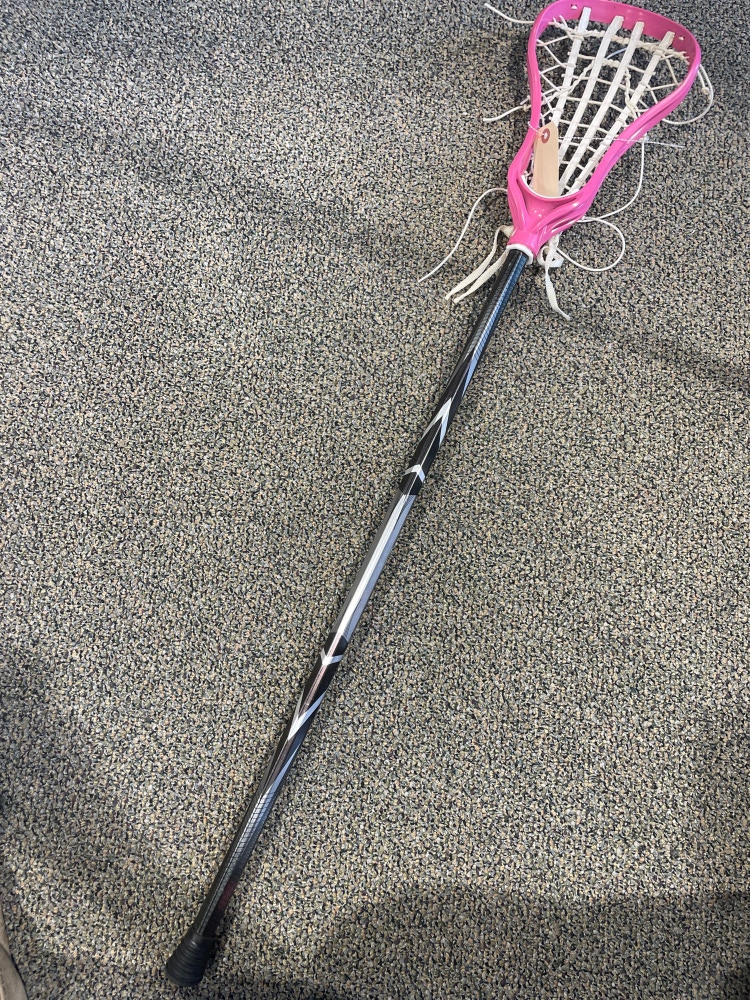 Used Women's DeBeer Lacrosse Stick