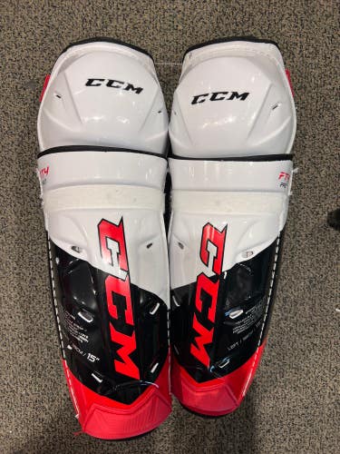 Used CCM Jetspeed FT4 pro Shin Pads