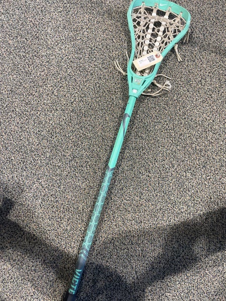 Used Women’s Nike Victory Lacrosse Stick
