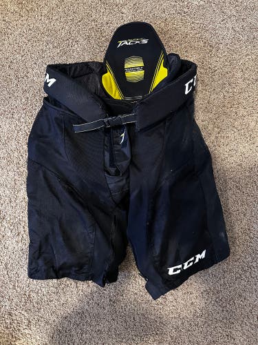 Senior Medium CCM  Super Tacks Hockey Pants