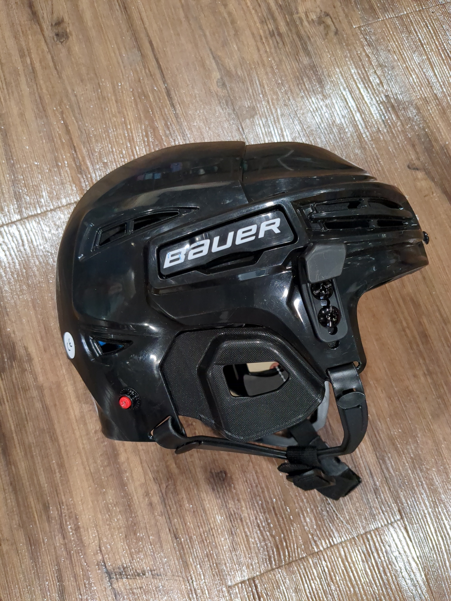 Used Youth  Bauer Prodigy Helmet