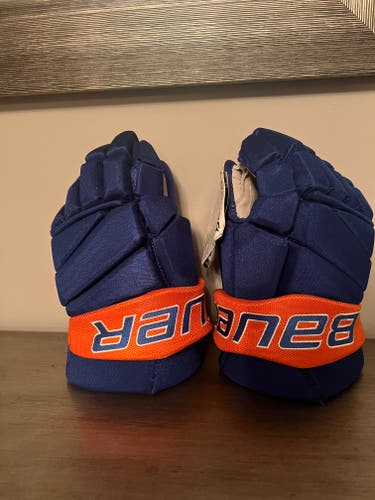 BAUER VAPOR TEAM ELITE HOCKEY GLOVES