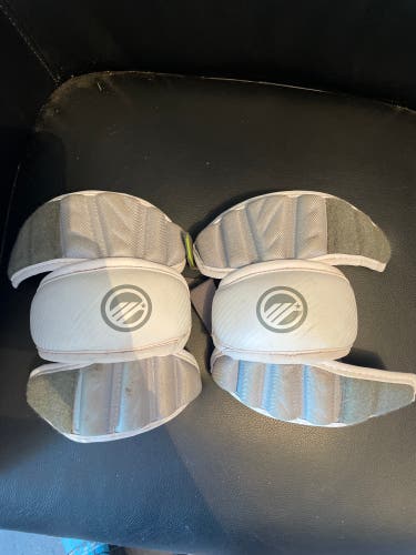 Maverick Elbow Guards