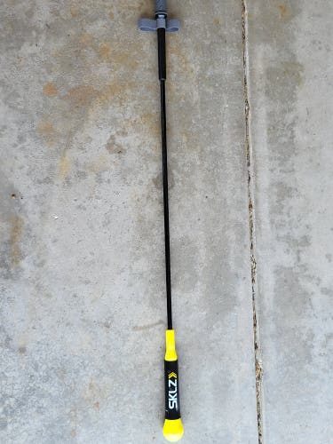 Used Like New barely used Skilz Hit Stick