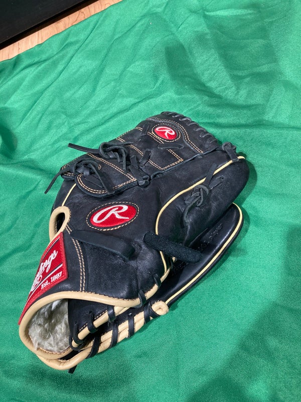 Used Rawlings Gold Glove Elite Right Hand Throw Pitcher Baseball Glove 12"