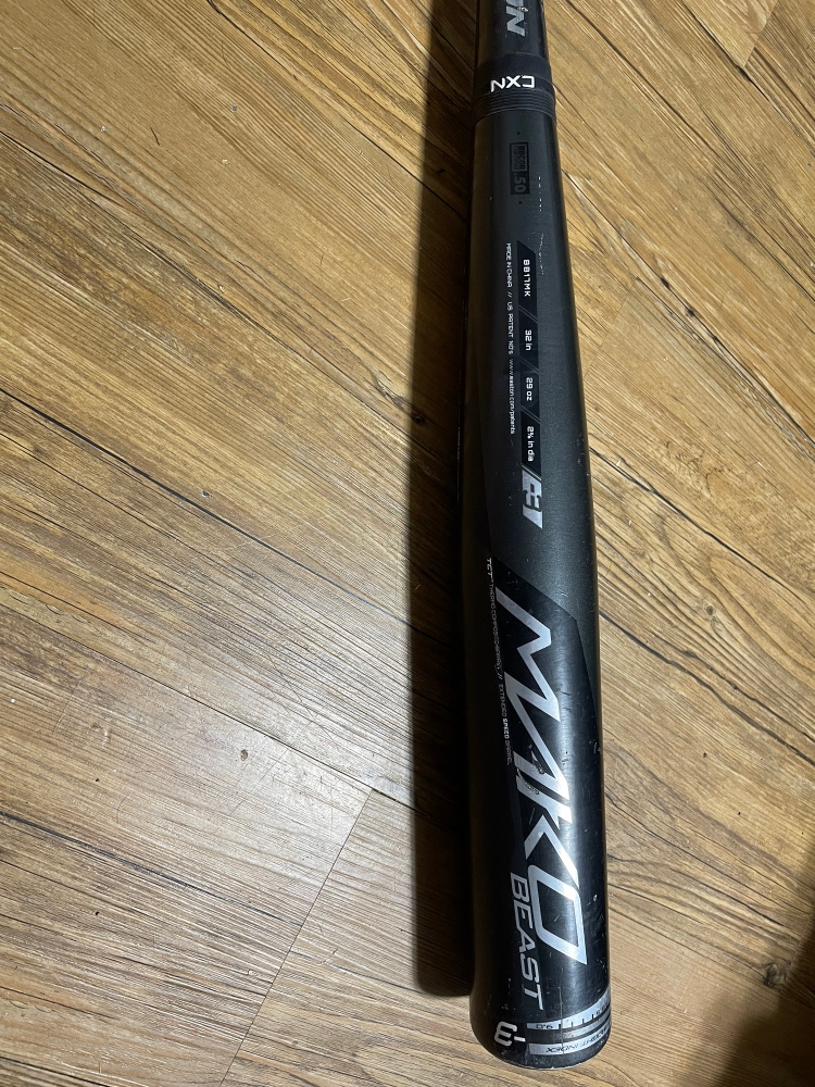 2017 Composite (-3) 29 oz 32" Mako Beast Bat