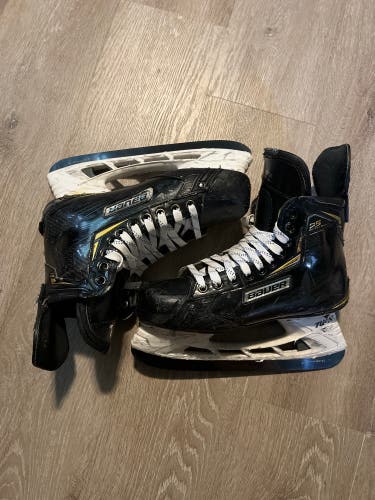 Custom Bauer Supreme 2S Pro 8 and 3/4 Regular Width Pro Stock Hockey Skates