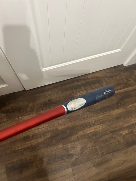 Used Wood (-3) 30 oz 33" Bat