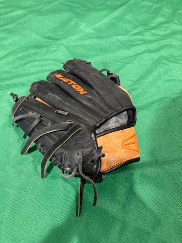 Used Easton Future legend Right Hand Throw Infield Baseball Glove 11.25"