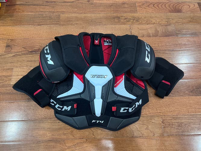 CCM Jetspeed FT4 Shoulder Pads