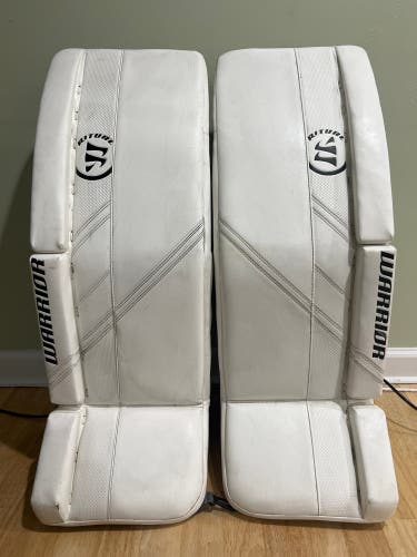 33" +1.5” Warrior Ritual G5 Sr+ Goalie Leg Pads