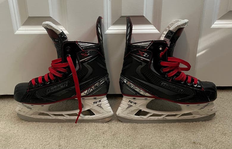 Used Bauer Regular Width   Size 4 Vapor X2.7 Hockey Skates
