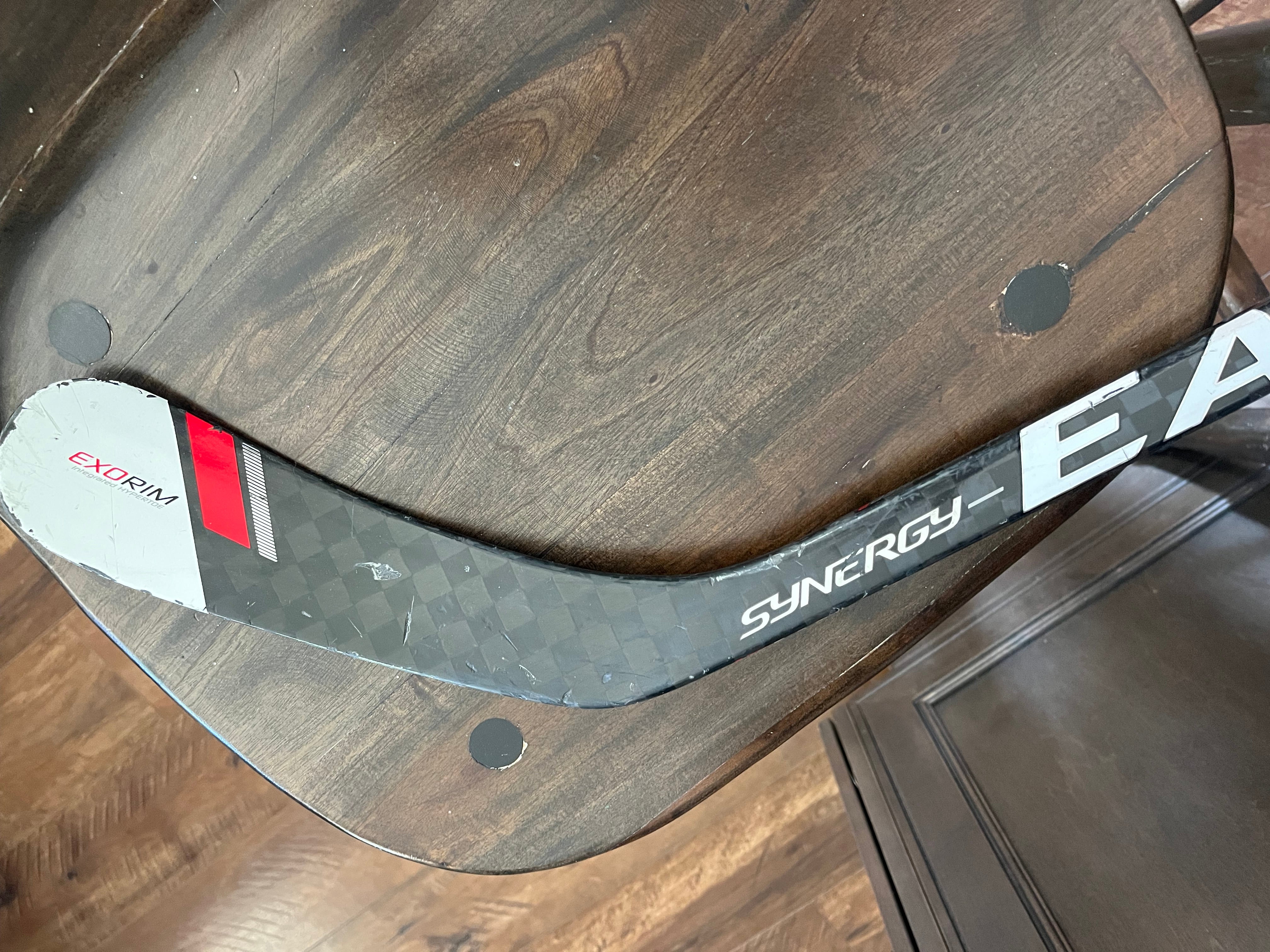 Used Junior Right Handed Easton Synergy 450 Hockey Stick