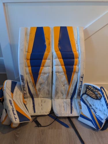 Used 34" True Regular L12.2 Goalie Full Set Pro Stock