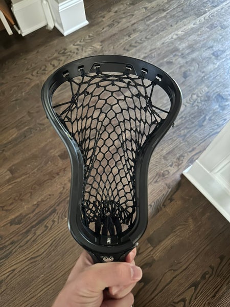 Broken DNA 2.0 Head Strung With Hero 3.0 Broken At Top Middle And Bottom Right