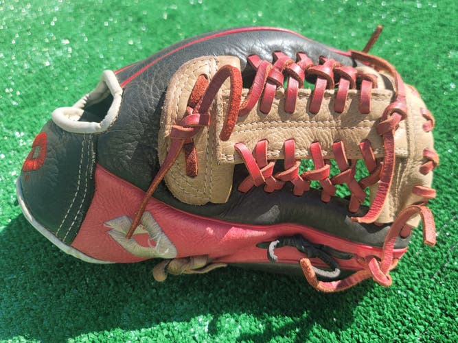 Used DeMarini Right Hand Throw Infield Insane Baseball Glove 11.5"