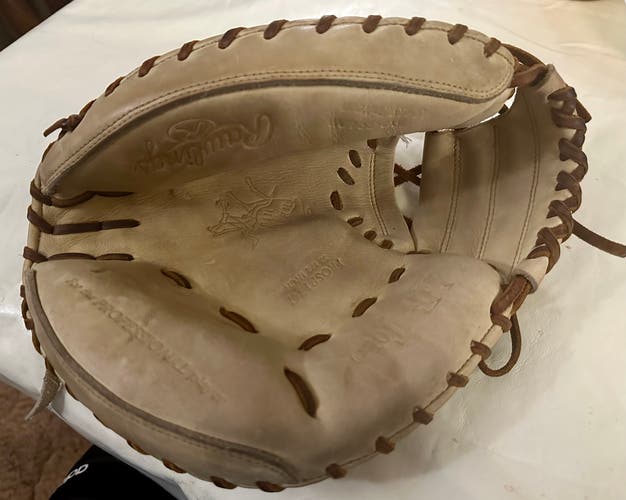 RAWLINGS SALVADOR PEREZ CATCHER’S MITT - HEART OF THE HIDE # PROSP13C