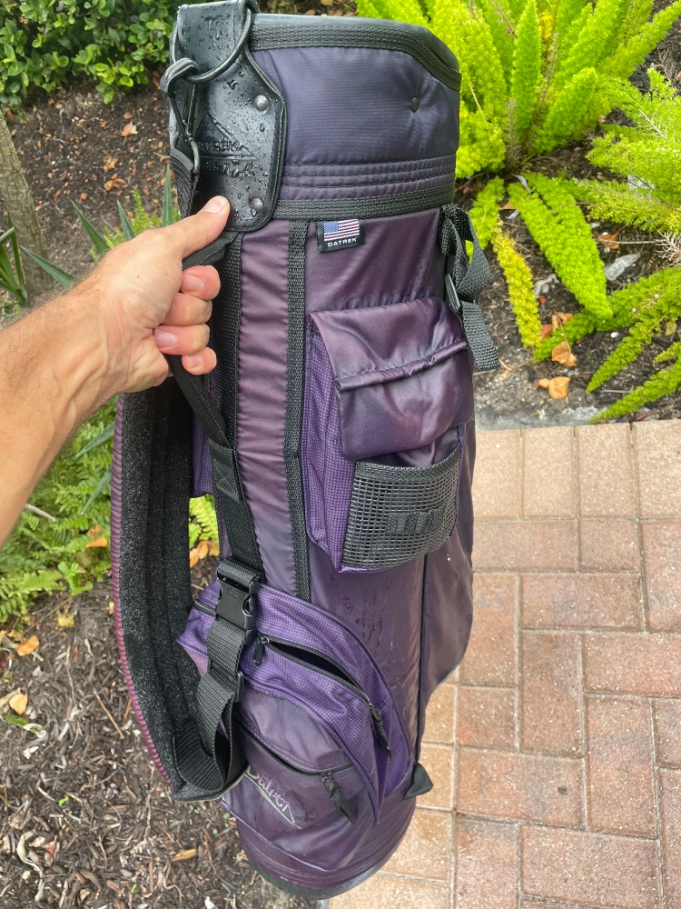 Woman’s Datrek golf cart bag with shoulder strap
