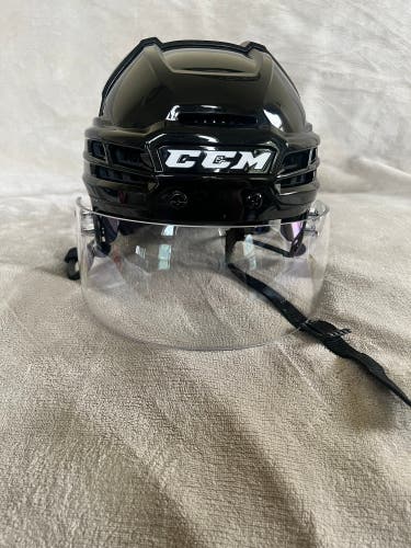 CCM Super Tacks X Helmet/Visor Combination size M