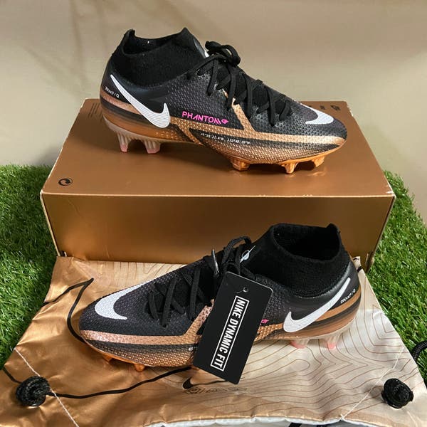 Nike Phantom GT2 Elite Dynamic Fit FG Soccer Cleats DR5955  display picture 1