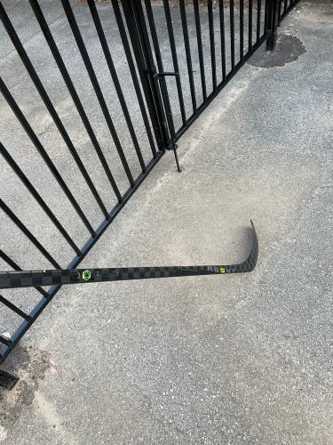 Bauer agent hockey stick