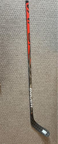 Bauer Vapor FlyLite Junior Hockey Stick, New/unused, Left Handed, P88/ 50 flex