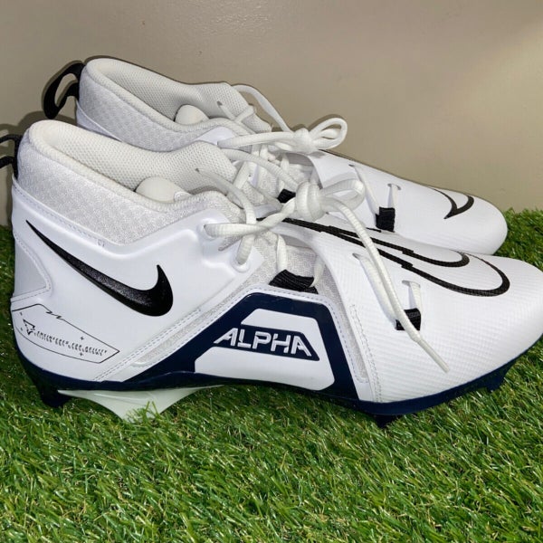 Nike Alpha Menace Varsity 3 Men's Football Cleats.