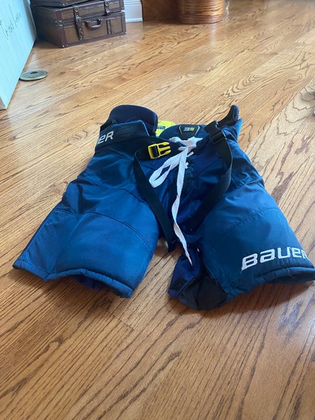 Junior Used Small Bauer Supreme 3S Pro Hockey Pants