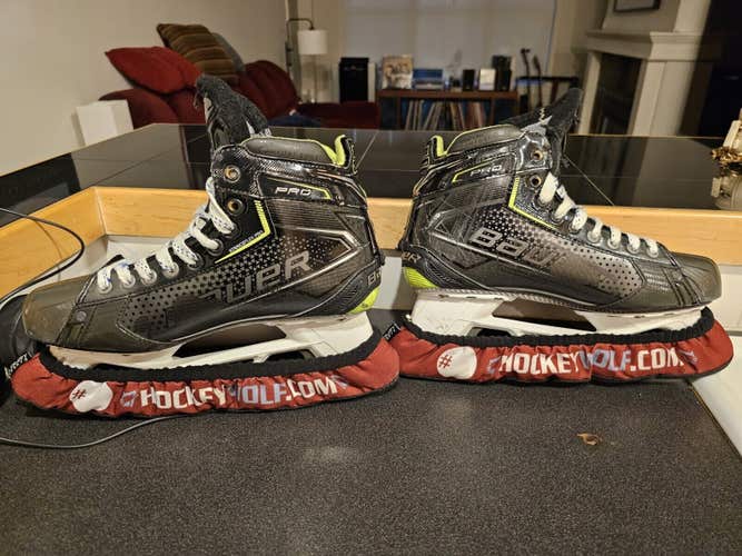 Senior Used Bauer Pro Hockey Goalie Skates Size 10 Fit 1