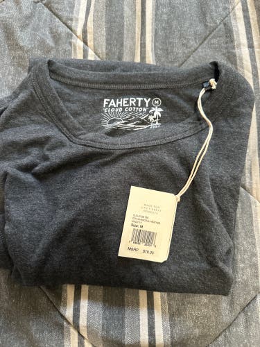 Men’s Grey Faherty T-Shirt New With Tags