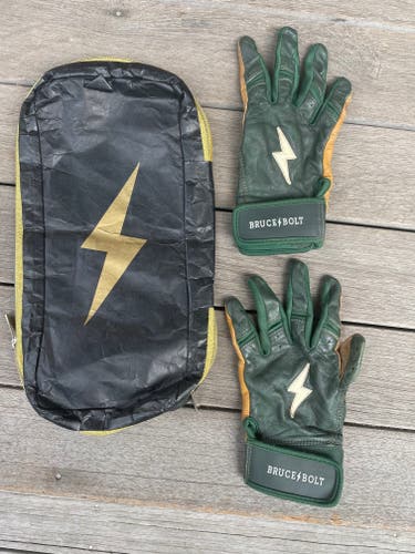 Used Bruce Bolt Short Cuff Batting Gloves (Youth Large)