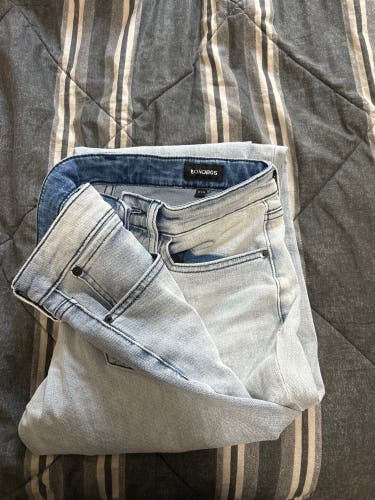 Men’s Bonobos Light Wash Jeans Size 31x32