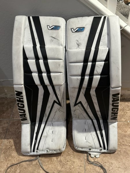 Used 32" Vaughn Velocity V9 Goalie Leg Pads
