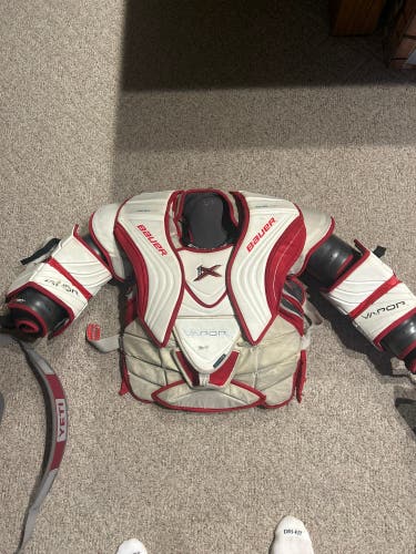 Medium Bauer Vapor 1X Goalie Chest Protector