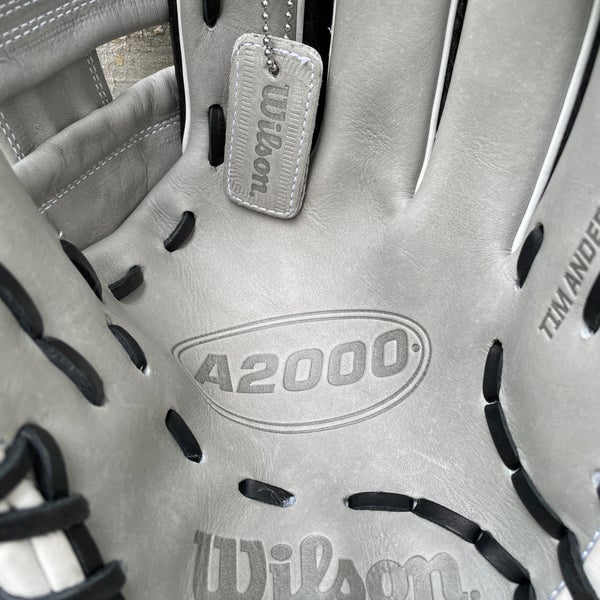 Building Tim Anderson's 2022 A2000 Game Model Baseball Glove