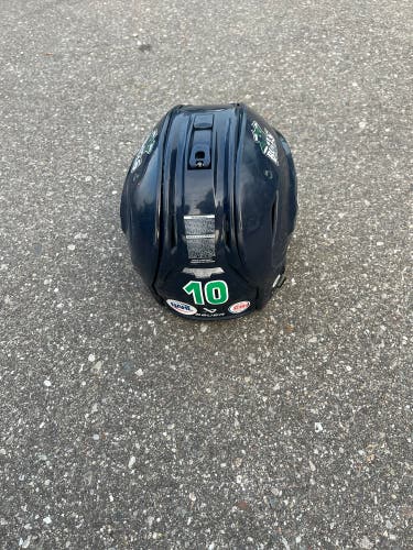 Used Medium Bauer Re-Akt 85 Helmet