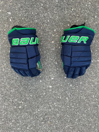 Bauer 14" Nexus 800 Gloves