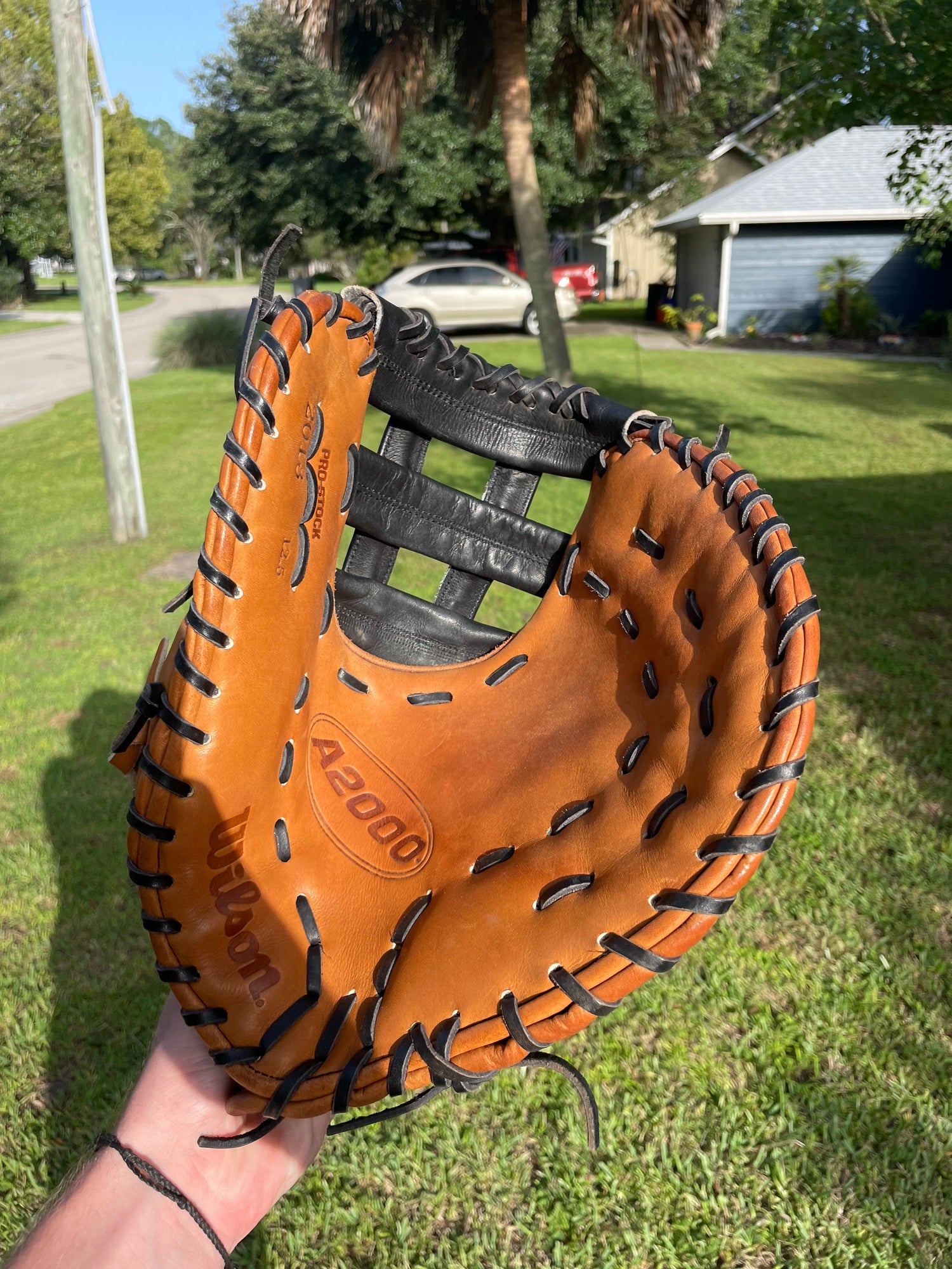 Review: Wilson A2000 12.5 Jon Lester Baseball Glove (WTA20RB19JL34GM) 