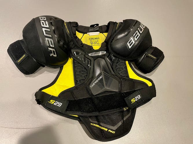 Junior Small Bauer Shoulder Pads