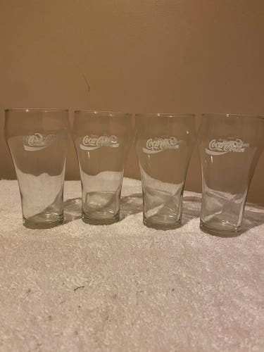 Coca Cola Collectibles 4 Vintage Drinking Glasses