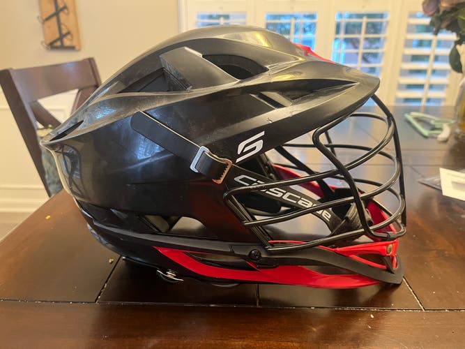 Cascade S lacrosse Helmet