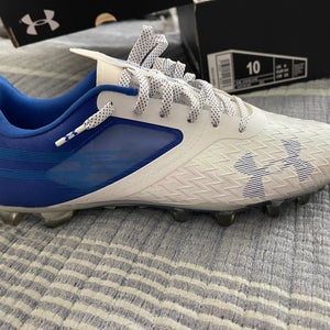 Molded Cleats Low Top Blur