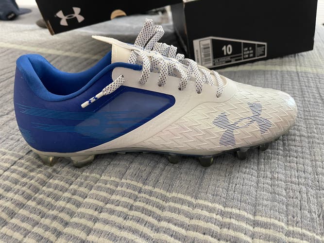 Molded Cleats Low Top Blur