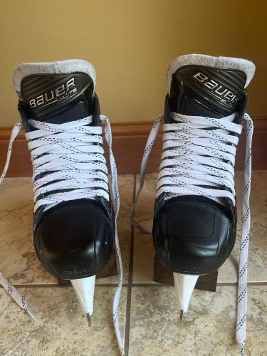 Bauer Elite Goalie Skates Size 7 Fit 2 w/ Super feet Insoles
