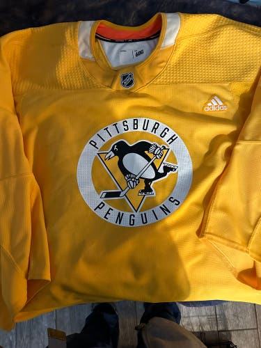 Penguins 60g MIC Adidas practice jersey