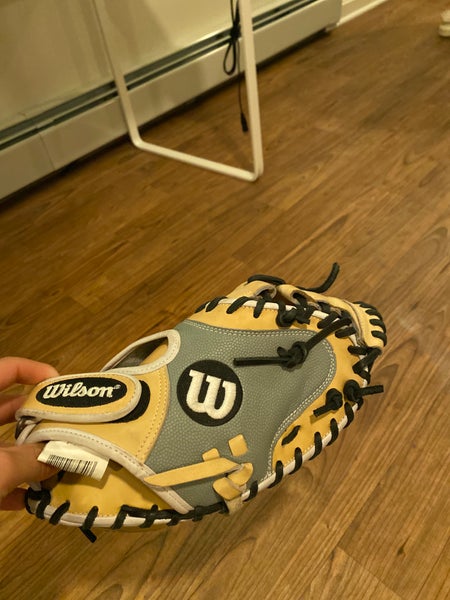 Right Hand Throw 33” A2000 Catcher's Glove