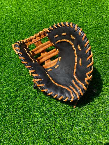 Wilson 1613 A2000 First Base Mitt - PRO ISSUE JAPAN - 12" RHT