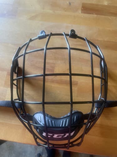 Brand New Large Black CCM FM580 Cage
